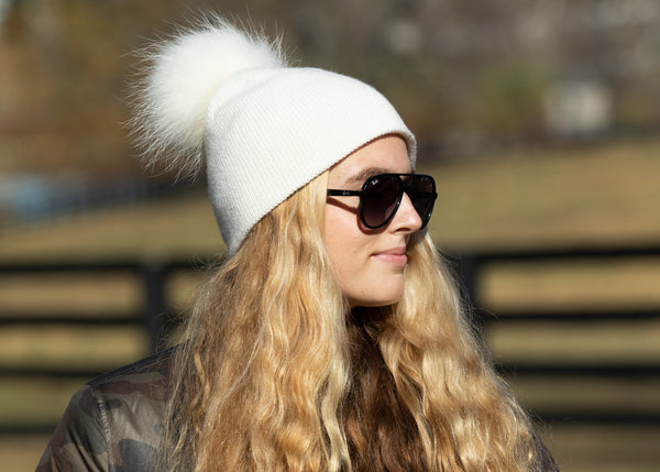 Stella Beanie White - Sweet Turns